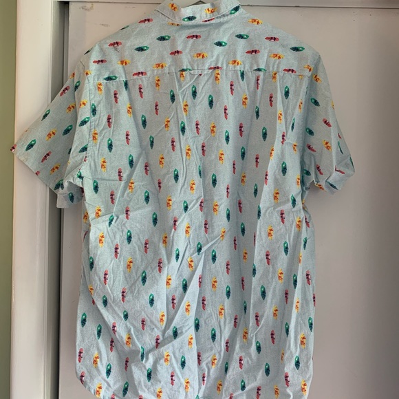 Hawaiian Shirt - Picture 6 of 7